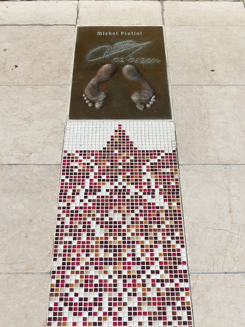 商业运作 商业运作